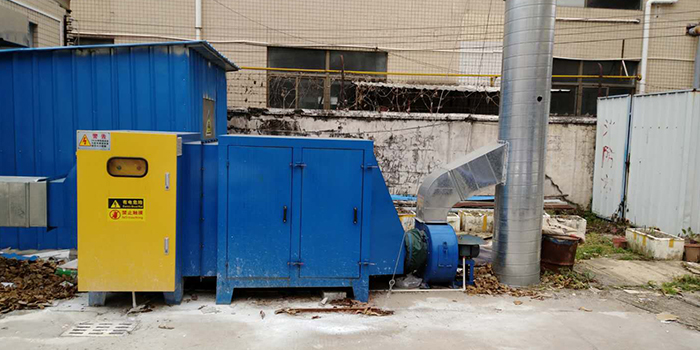 混料、抽真空廢氣治理工程案例圖